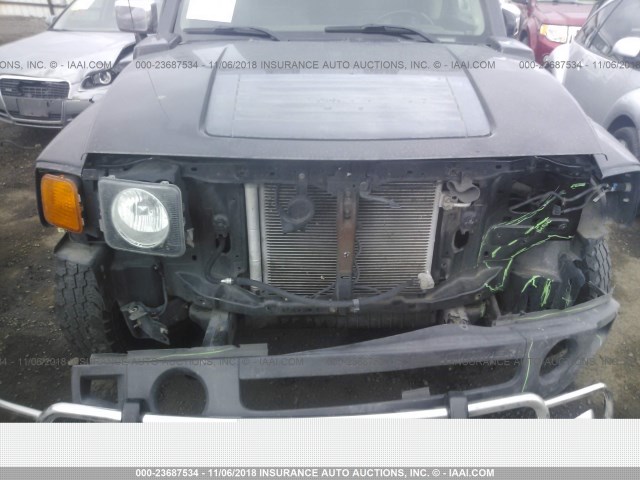 5GTDN136468146378 - 2006 HUMMER H3 BLACK photo 6