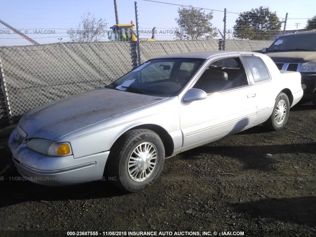 1MELM6249TH609032 - 1996 MERCURY COUGAR XR7 WHITE photo 2