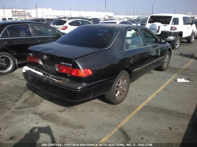 4T1BF28K71U117525 - 2001 TOYOTA CAMRY LE/XLE Schwarz Foto 4
