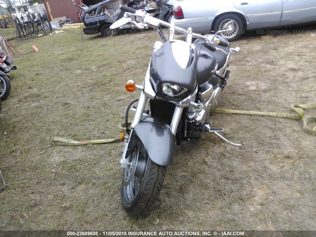 JS1VY55A6D2100167 - 2013 SUZUKI VZ1500 رمادي صورة 5
