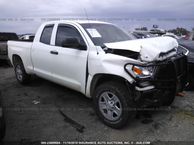 5TFRM5F16GX108276 - 2016 TOYOTA TUNDRA DOUBLE CAB SR/SR5 WHITE photo 1