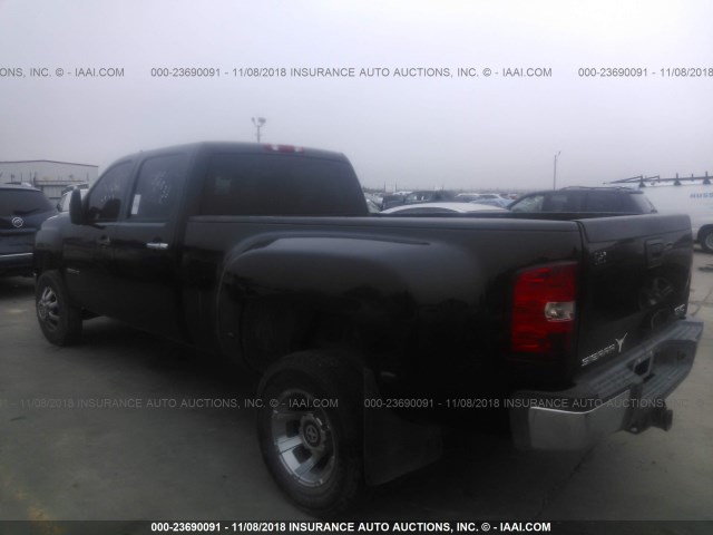 1GT412C81BF197577 - 2011 GMC SIERRA C3500 BLACK photo 3