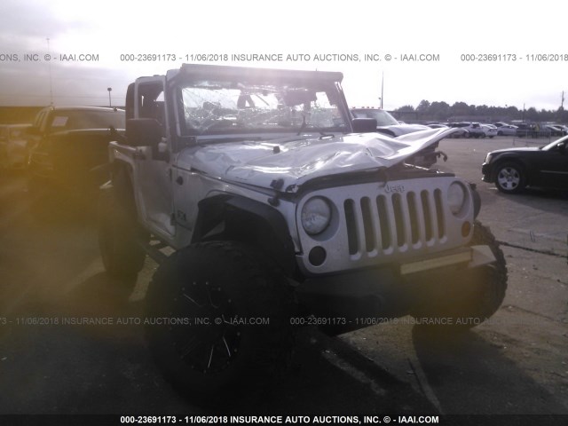 1J4FA24109L745648 - 2009 JEEP WRANGLER X SILVER photo 1