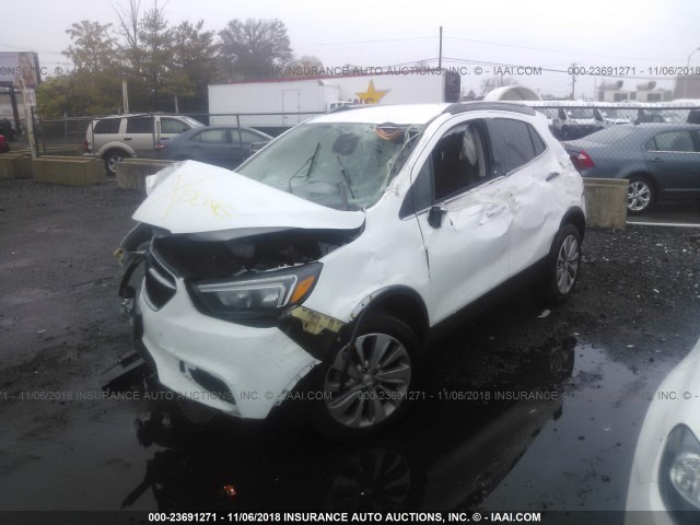 KL4CJESB6JB536019 - 2018 BUICK ENCORE PREFERRED WHITE photo 2