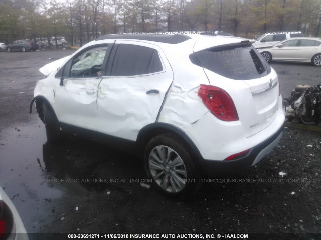 KL4CJESB6JB536019 - 2018 BUICK ENCORE PREFERRED WHITE photo 3