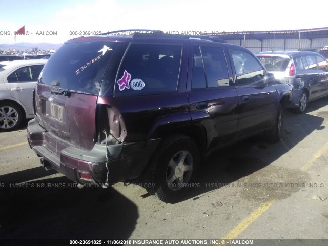 1GNDT13SX62251799 - 2006 CHEVROLET TRAILBLAZER LS/LT MAROON photo 4