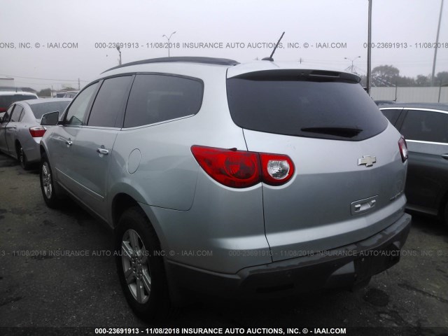 1GNKRJEDXBJ380193 - 2011 CHEVROLET TRAVERSE LT SILVER photo 3