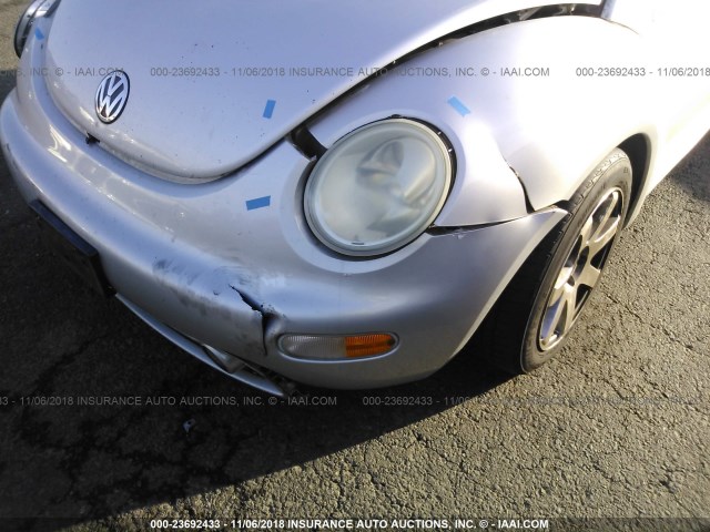 3VWDD21C7YM477928 - 2000 VOLKSWAGEN NEW BEETLE GLX SILVER photo 6