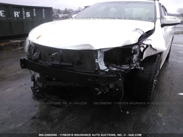 4T1BF1FK5GU120378 - 2016 TOYOTA CAMRY LE/XLE/SE/XSE WHITE photo 6