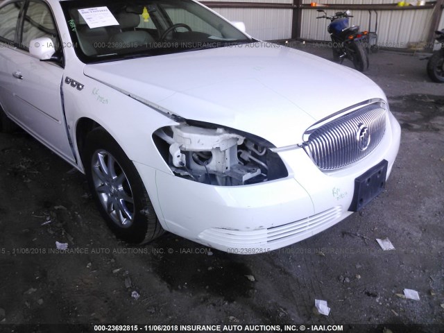 1G4HD57238U104901 - 2008 BUICK LUCERNE CXL WHITE photo 6