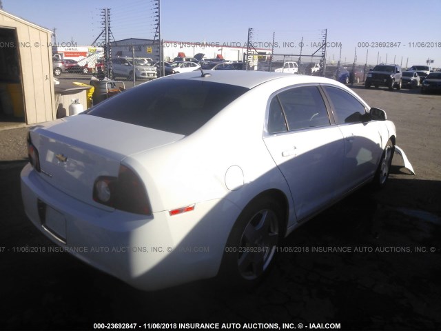 1G1ZC5EB4AF120123 - 2010 CHEVROLET MALIBU 1LT WHITE photo 4