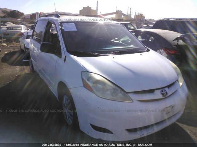 5TDZA23C66S427484 - 2006 TOYOTA SIENNA CE/LE WHITE photo 1