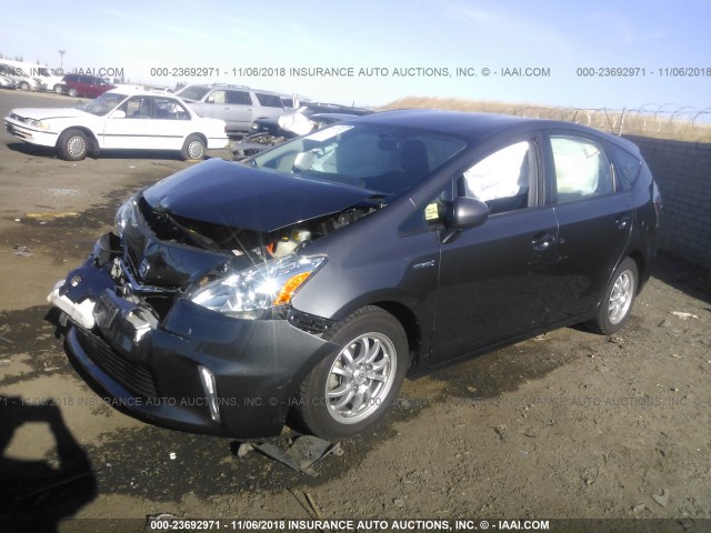 JTDZN3EU9D3190343 - 2013 TOYOTA PRIUS V GRAY photo 2