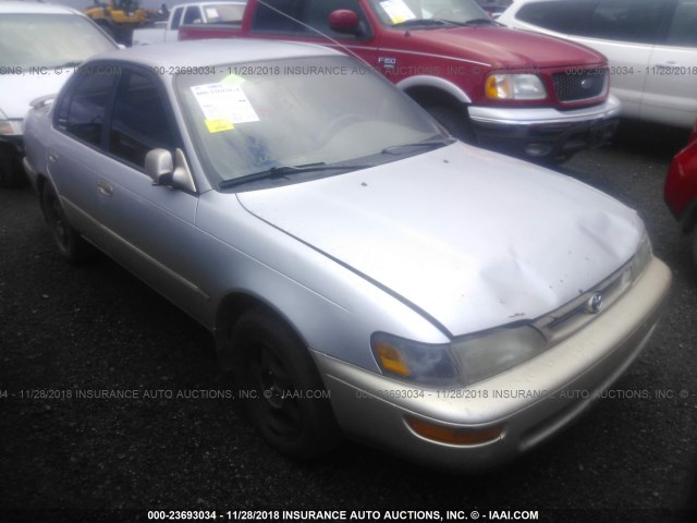 1NXBB02E4VZ555184 - 1997 TOYOTA COROLLA DX SILVER photo 1