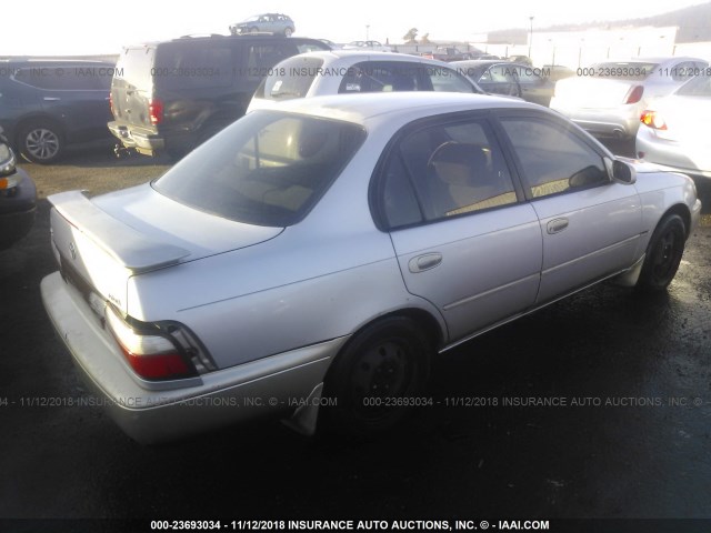 1NXBB02E4VZ555184 - 1997 TOYOTA COROLLA DX SILVER photo 4