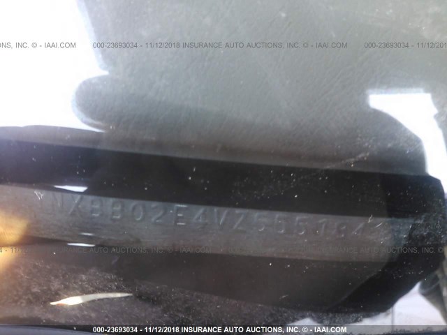 1NXBB02E4VZ555184 - 1997 TOYOTA COROLLA DX SILVER photo 9