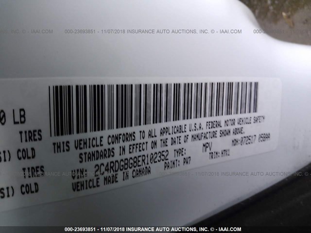 2C4RDGBG8ER102352 - 2014 DODGE GRAND CARAVAN SE WHITE photo 9