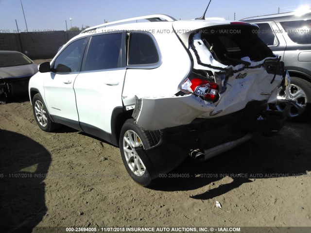 1C4PJLCB6GW234371 - 2016 JEEP CHEROKEE LATITUDE WHITE photo 3