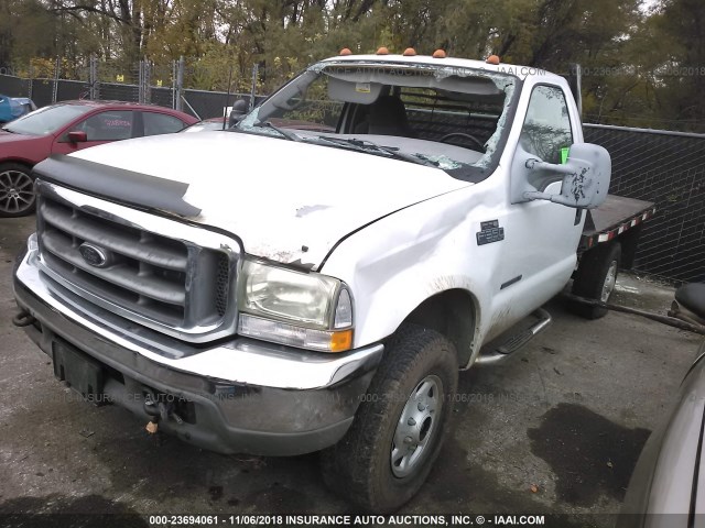 1FDSF35FX2ED26413 - 2002 FORD F350 SRW SUPER DUTY WHITE photo 2