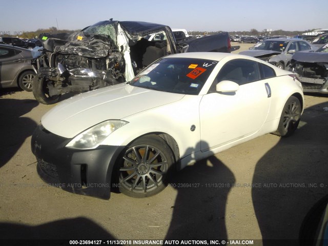 JN1AZ34D16M302751 - 2006 NISSAN 350Z COUPE WHITE photo 2