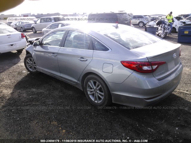 5NPE24AF4GH406581 - 2016 HYUNDAI SONATA SE GRAY photo 3