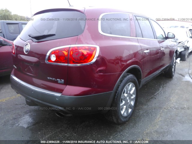 5GAKRCED1BJ279503 - 2011 BUICK ENCLAVE CXL RED photo 4