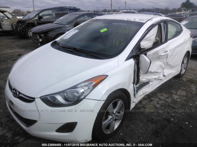 5NPDH4AE8DH249960 - 2013 HYUNDAI ELANTRA GLS/LIMITED WHITE photo 2