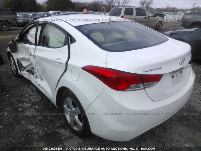 5NPDH4AE8DH249960 - 2013 HYUNDAI ELANTRA GLS/LIMITED WHITE photo 3