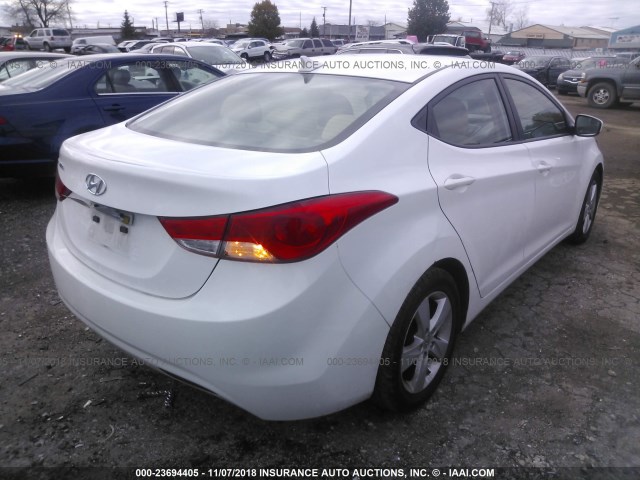 5NPDH4AE8DH249960 - 2013 HYUNDAI ELANTRA GLS/LIMITED WHITE photo 4