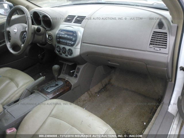 1N4AL11D73C249438 - 2003 NISSAN ALTIMA S/SL WHITE photo 5