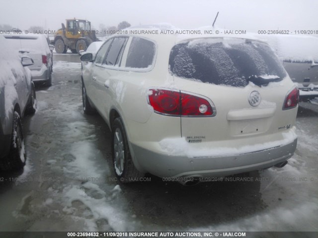 5GAER23778J200610 - 2008 BUICK ENCLAVE CXL WHITE photo 3