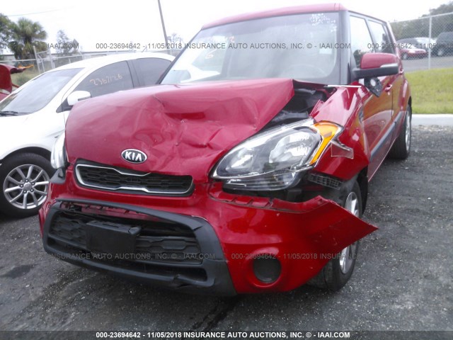 KNDJT2A67D7629004 - 2013 KIA SOUL +/!/SPORT RED photo 6