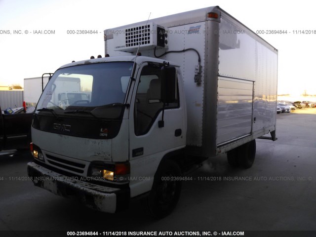 4KDC4B1RX1J800791 - 2001 GMC W4500 W45042 WHITE photo 2