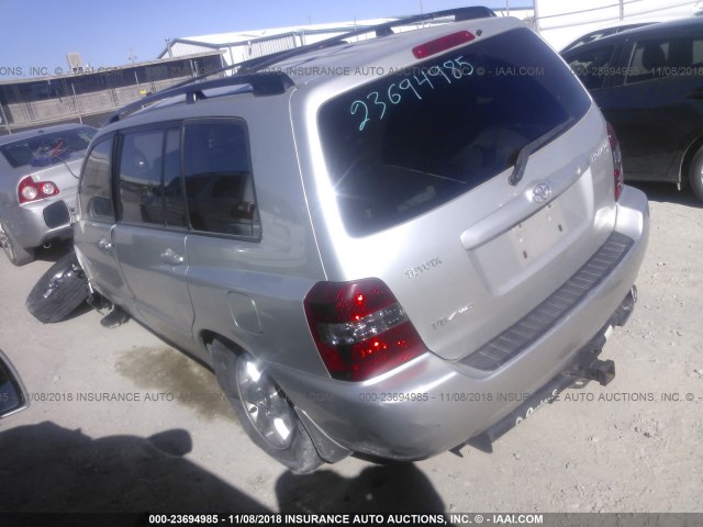 JTEEP21A250121443 - 2005 TOYOTA HIGHLANDER LIMITED SILVER photo 3