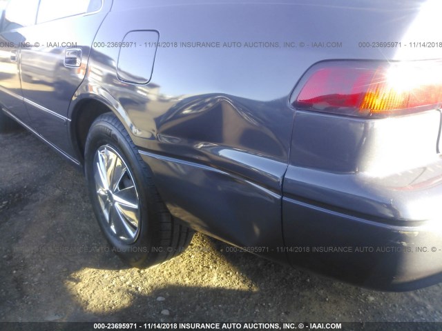 JT2BG22K1V0098521 - 1997 TOYOTA CAMRY LE/XLE GRAY photo 6