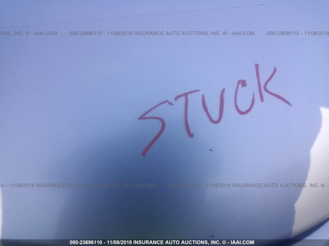 4T1BF1FK0CU029903 - 2012 TOYOTA CAMRY SE/LE/XLE ვერცხლისფერი ფოტო 10