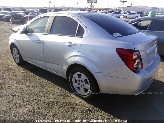 1G1JA5SH7D4236461 - 2013 CHEVROLET SONIC LS 银色 照片 3