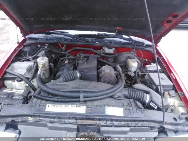 1GCCS145118195340 - 2001 CHEVROLET S TRUCK S10 RED photo 10