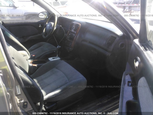 KMHWF35H73A871335 - 2003 HYUNDAI SONATA GLS/LX GRAY photo 5