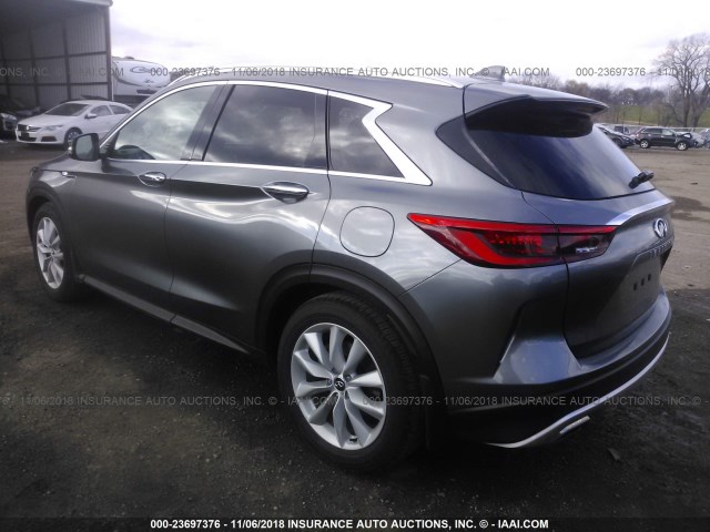 3PCAJ5M35KF106256 - 2019 INFINITI QX50 ESSENTIAL/PURE GRAY photo 3