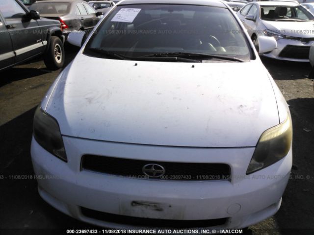 JTKDE177X60123530 - 2006 TOYOTA SCION TC 白色 照片 6