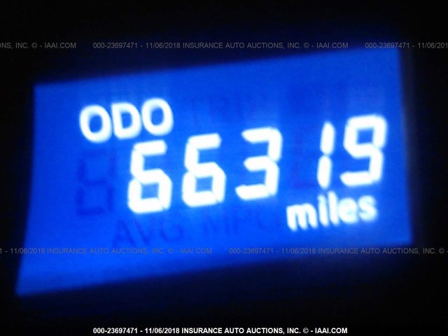 4T1BF1FK2CU086667 - 2012 TOYOTA CAMRY SE/LE/XLE 深蓝色 照片 7