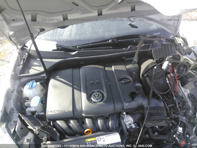 WVWDB7AJXDW136845 - 2013 VOLKSWAGEN GOLF 银色 照片 10