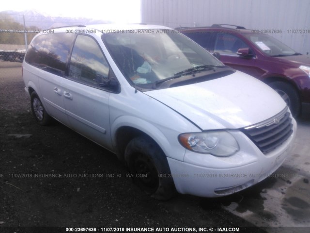 2A4GP44R57R246403 - 2007 CHRYSLER TOWN & COUNTRY LX WHITE photo 1