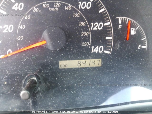 4T1BE32K25U561029 - 2005 TOYOTA CAMRY LE/XLE/SE WHITE photo 6