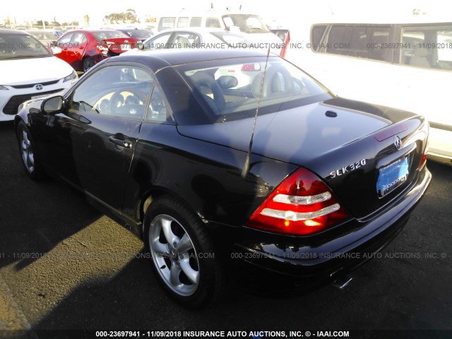 WDBKK65F63F284687 - 2003 MERCEDES-BENZ SLK 320 BLACK photo 3