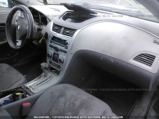 1G1ZG57B59F251123 - 2009 CHEVROLET MALIBU LS BLACK photo 5