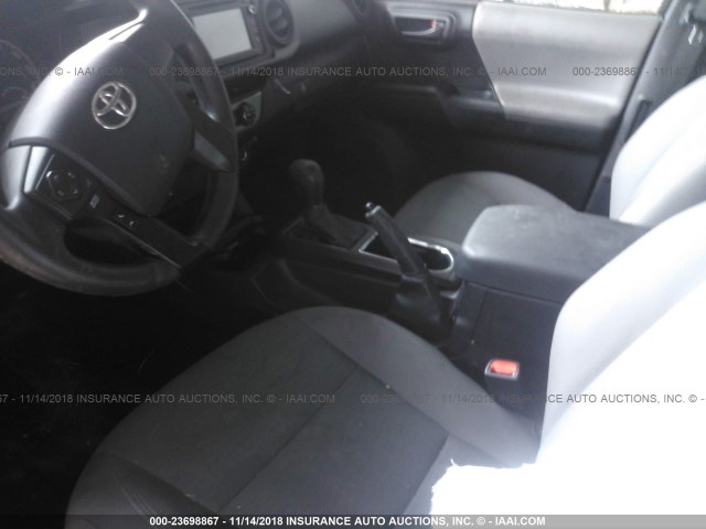 5TFRX5GN1HX095253 - 2017 TOYOTA TACOMA ACCESS CAB/SR/SR5 SILVER photo 8