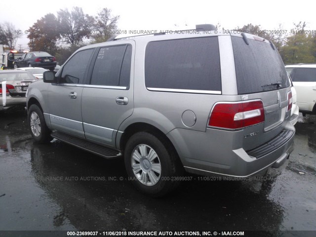 5LMFU28558LJ12872 - 2008 LINCOLN NAVIGATOR 棕色 照片 3