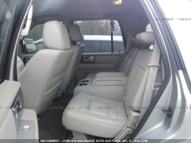 5LMFU28558LJ12872 - 2008 LINCOLN NAVIGATOR 棕色 照片 8